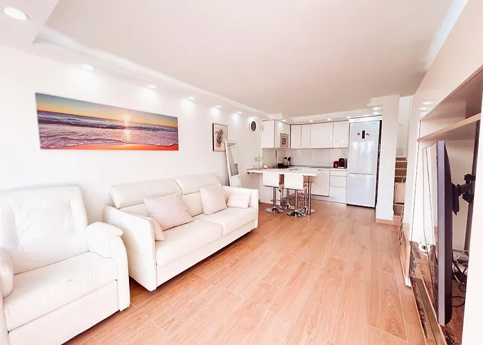 아파트 Ocean View! Parque Americas! Heated Pool, Ac! La05 *