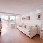 Ocean View! Parque Americas! Heated Pool, Ac! La05 شقة