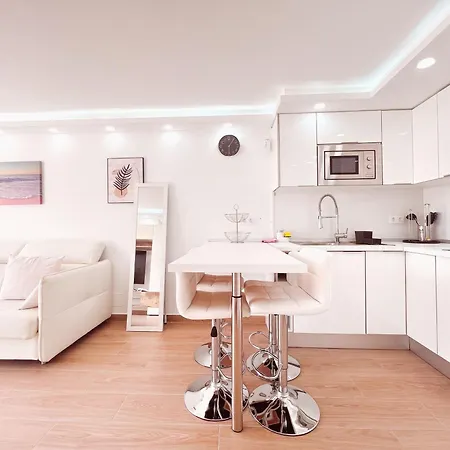 Apartment Ocean View! Parque Americas! Heated Pool, Ac! La05 Playa de las Americas (Tenerife)