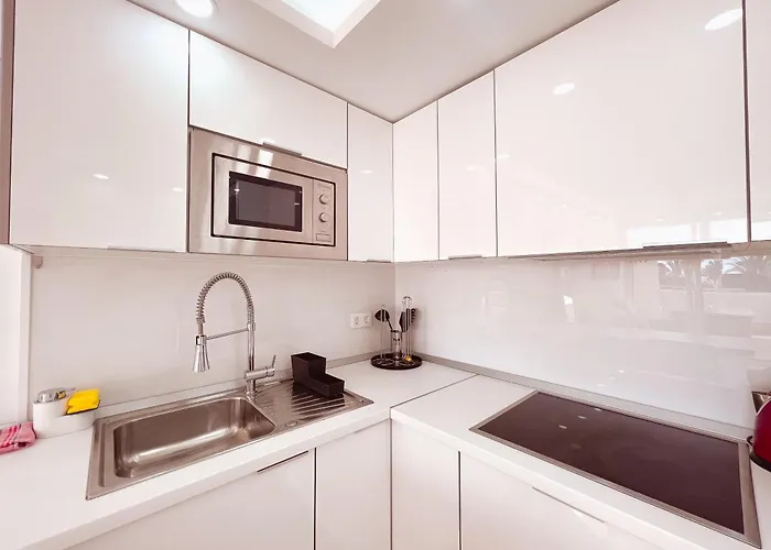 Apartman Ocean View! Parque Americas! Heated Pool, Ac! La05